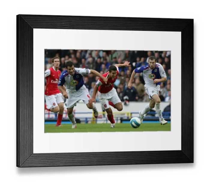 Framed Print : Van Persie vs Nelson: A Battle at Ewood Park - Arsenal vs Blackburn, 2007