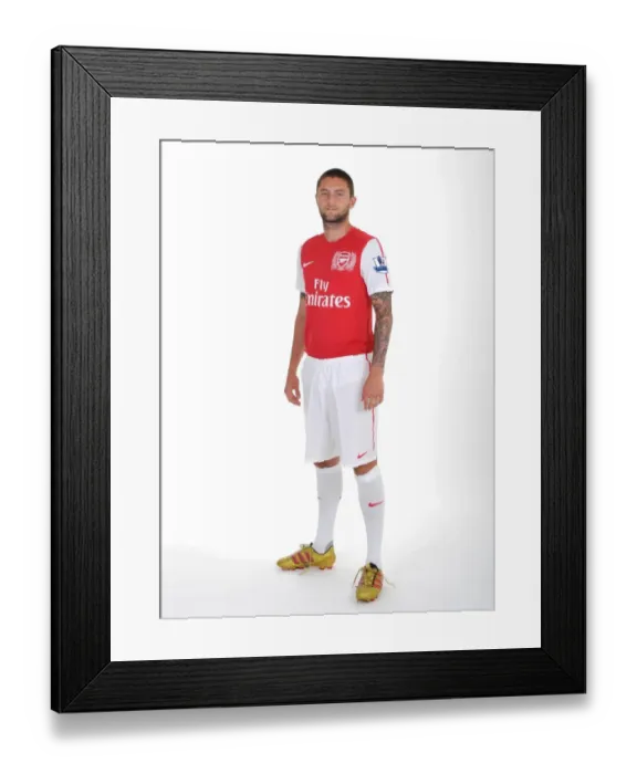 Framed Print : Arsenal Football Club: Henri Lansbury at Emirates Stadium