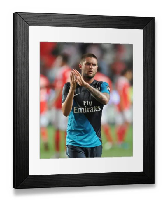 Framed Print : Lansbury Applauds Arsenal Fans: Benfica vs Arsenal Pre-Season Friendly, 2011
