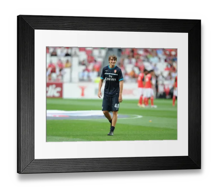 Framed Print : Arsenal vs Benfica: Pre-Season Showdown at Estadio da Luz, Lisbon 2011 Framed Print : Arsenal vs Benfica: Pre-Season Showdown at Estadio da Luz, Lisbon 2011