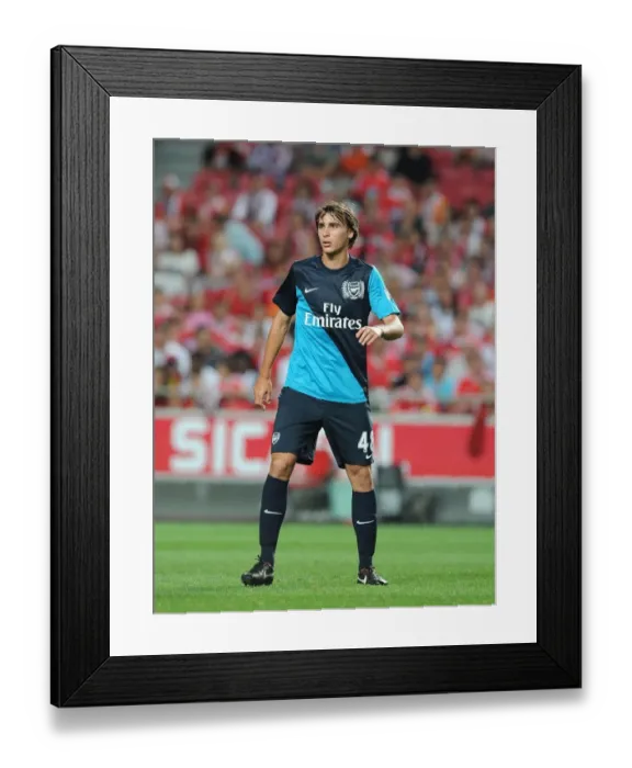 Framed Print : Ignasi Miquel Faces Off in Benfica vs Arsenal Pre-Season Clash, 2011