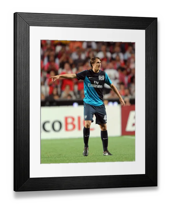 Framed Print : Ignasi Miquel (Arsenal). Benfica 2: 1 Arsenal. Pre Season Friendly. Benfica, Lisbon, 6 / 8 / 11 Framed Print : Ignasi Miquel (Arsenal). Benfica 2: 1 Arsenal. Pre Season Friendly. Benfica, Lisbon, 6 / 8 / 11