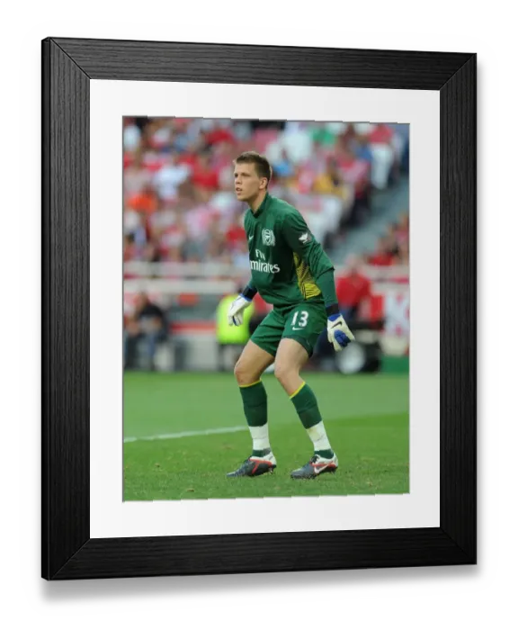 Framed Print : Arsenal's Wojciech Szczesny in Action against Benfica in 2011 Pre-Season Friendly Framed Print : Arsenal's Wojciech Szczesny in Action against Benfica in 2011 Pre-Season Friendly