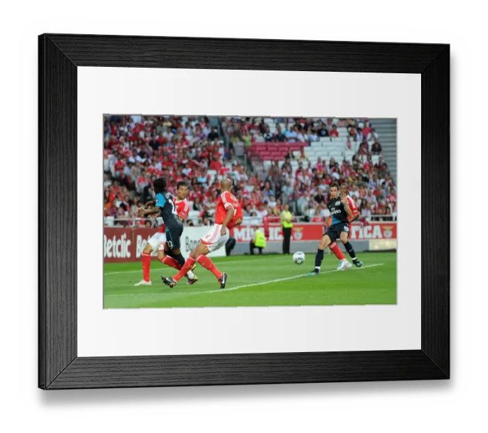 Framed Print : Robin van Persie Scores for Arsenal Against Benfica in 2011 Pre-Season Friendly