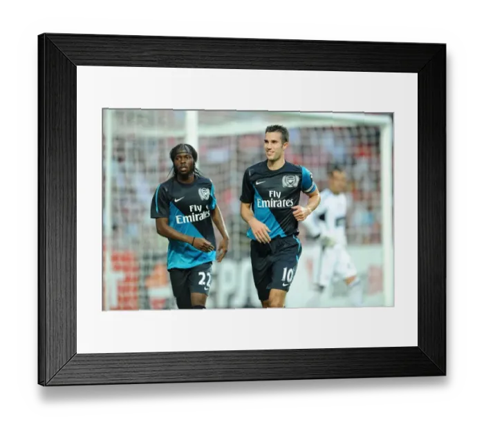Framed Print : Van Persie's Pre-Season Brace: Arsenal's Win Against Benfica (2011)