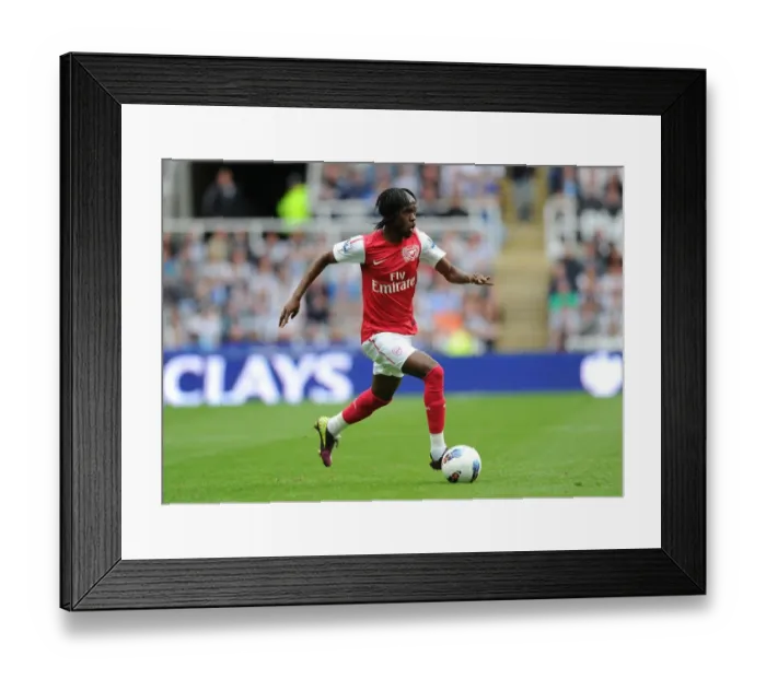 Framed Print : Gervinho in Action: Arsenal vs. Newcastle United, Premier League 2011-12 Framed Print : Gervinho in Action: Arsenal vs. Newcastle United, Premier League 2011-12