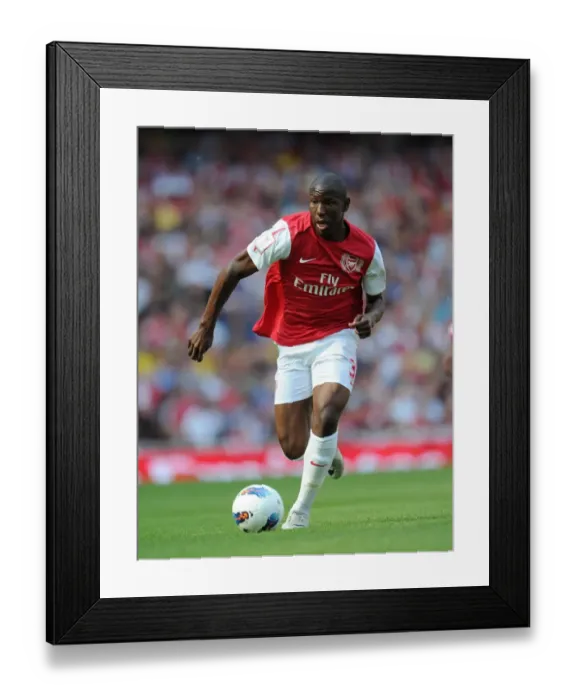 Framed Print : Benik Afobe (Arsenal). Arsenal 1: 1 New York Red Bulls. Emirates Cup Day 2