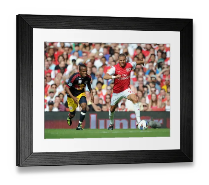 Framed Print : Kieran Gibbs (Arsenal) Dale Richards (Red Bulls). Arsenal 1: 1 New York Red Bulls Framed Print : Kieran Gibbs (Arsenal) Dale Richards (Red Bulls). Arsenal 1: 1 New York Red Bulls