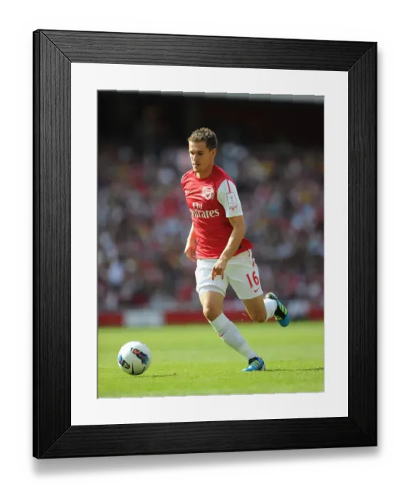 Framed Print : Aaron Ramsey in Action: Arsenal vs New York Red Bulls, Emirates Cup 2011