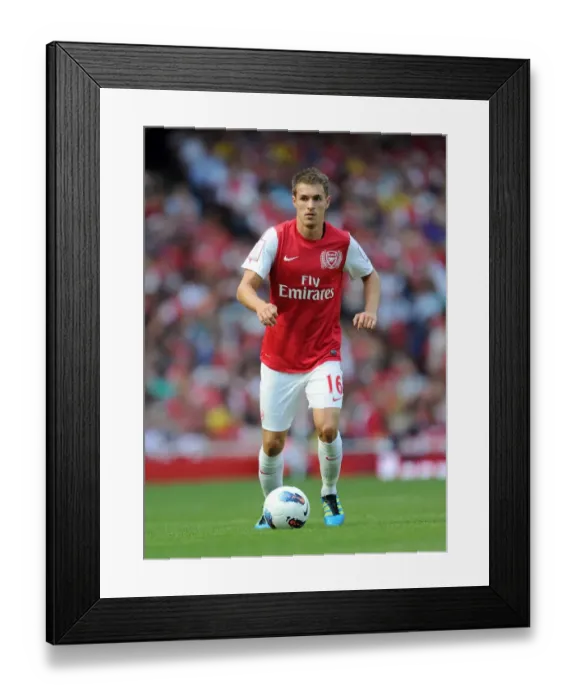 Framed Print : Arsenal's Aaron Ramsey in Action: 1-1 Stalemate Against New York Red Bulls - Emirates Cup 2011