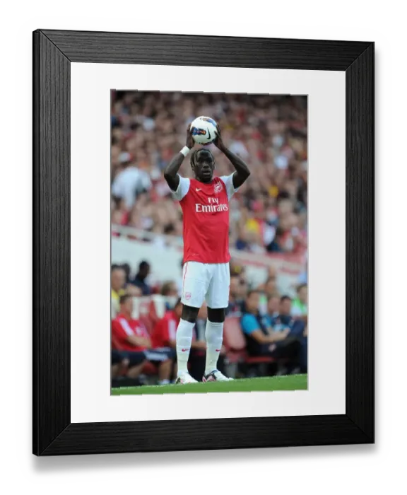 Framed Print : Bacary Sagna in Action: Arsenal vs New York Red Bulls, Emirages Cup Day 2
