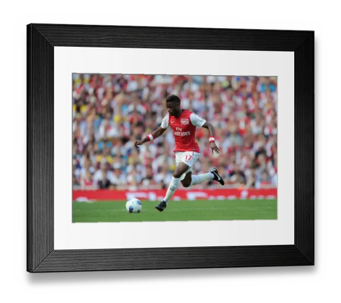 Framed Print : Alex Song vs New York Red Bulls: Arsenal's Emirates Cup Stalemate (July 31, 2011) Framed Print : Alex Song vs New York Red Bulls: Arsenal's Emirates Cup Stalemate (July 31, 2011)