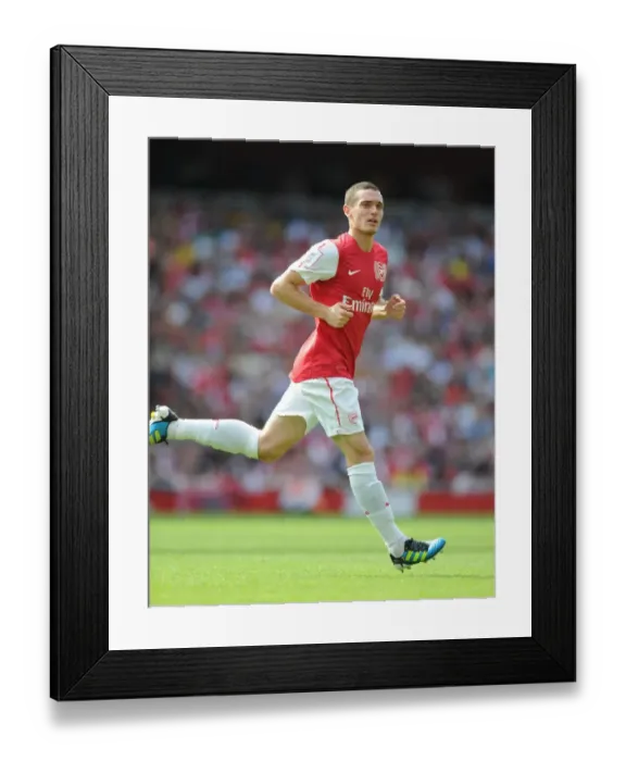 Framed Print : Thomas Vermaelen of Arsenal in Action against New York Red Bulls at Emirates Cup, 2011 Framed Print : Thomas Vermaelen of Arsenal in Action against New York Red Bulls at Emirates Cup, 2011