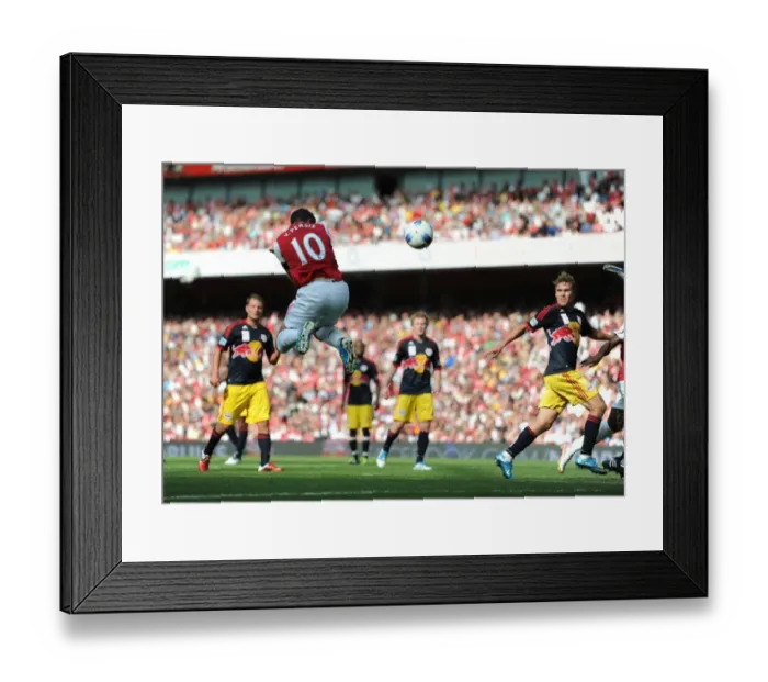 Framed Print : Robin van Persie's Stunner: Arsenal vs. New York Red Bulls - Emirates Cup 2011 (1-1)