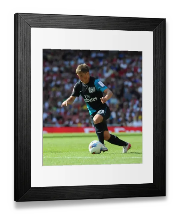 Framed Print : Andrey Arshavin (Arsenal). Arsenal 2: 2 Boca Juniors. Emirates Cup Day 1 Framed Print : Andrey Arshavin (Arsenal). Arsenal 2: 2 Boca Juniors. Emirates Cup Day 1