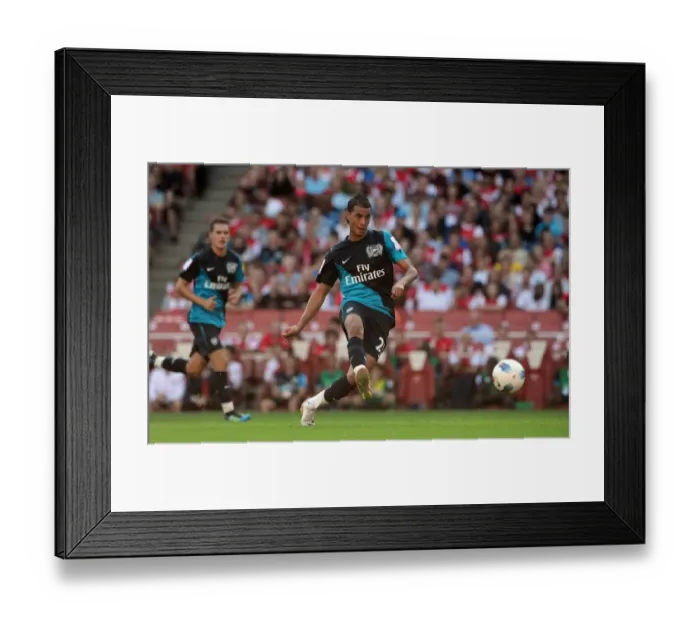 Framed Print : Arsenal vs. Boca Juniors: Marouane Chamakh's Dramatic Equalizer - Emirates Cup 2011