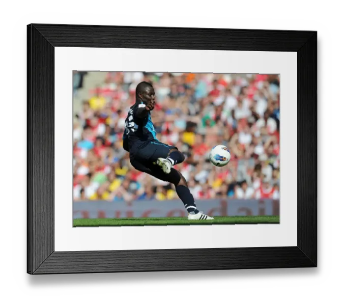 Framed Print : Emmanuel Frimpong in Action: Arsenal vs. Boca Juniors at the Emirates Cup, 2011 Framed Print : Emmanuel Frimpong in Action: Arsenal vs. Boca Juniors at the Emirates Cup, 2011
