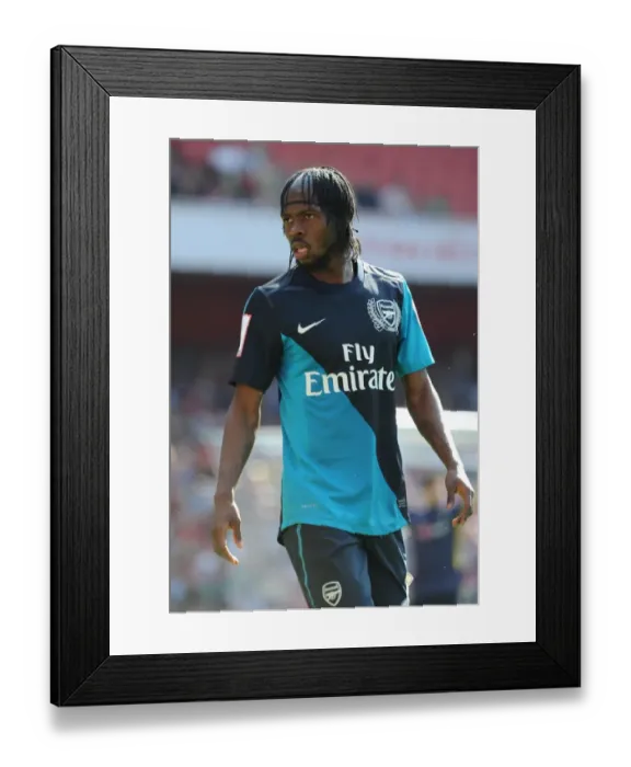 Framed Print : Arsenal vs Boca Juniors: Gervinho's Thrilling 2011 Emirates Cup Showdown Framed Print : Arsenal vs Boca Juniors: Gervinho's Thrilling 2011 Emirates Cup Showdown