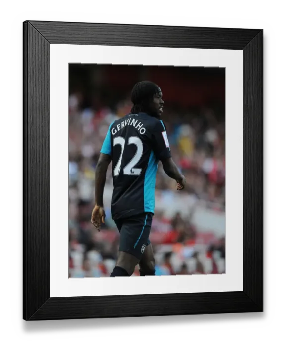 Framed Print : Gervinho in Action: Arsenal vs. Boca Juniors, Emirates Cup 2011