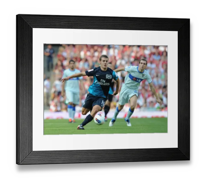Framed Print : Arsenal's Jack Wilshere in Action against Boca Juniors at the Emirates Cup, 2011 Framed Print : Arsenal's Jack Wilshere in Action against Boca Juniors at the Emirates Cup, 2011