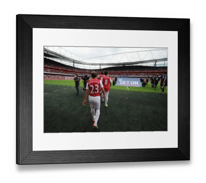 Framed Print : Arsenal v Liverpool - Premier League Framed Print : Arsenal v Liverpool - Premier League