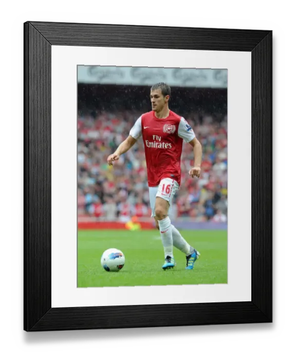 Framed Print : Aaron Ramsey (Arsenal). Arsenal 0: 2 Liverpool. Barclays Premier League