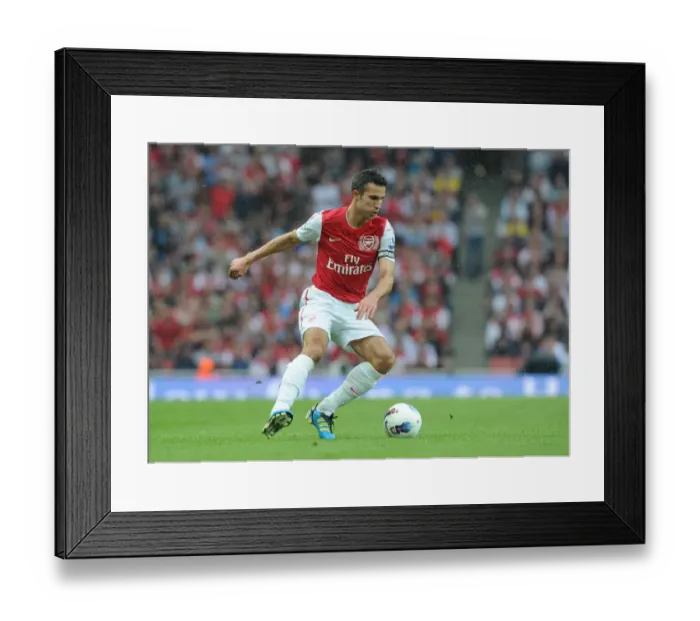 Framed Print : Robin van Persie in Action: Arsenal vs Liverpool, Premier League 2011-2012