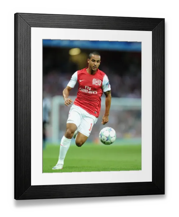 Framed Print : Theo Walcott in Action: Arsenal vs Udinese, UEFA Champions League Play-Off 2011 Framed Print : Theo Walcott in Action: Arsenal vs Udinese, UEFA Champions League Play-Off 2011