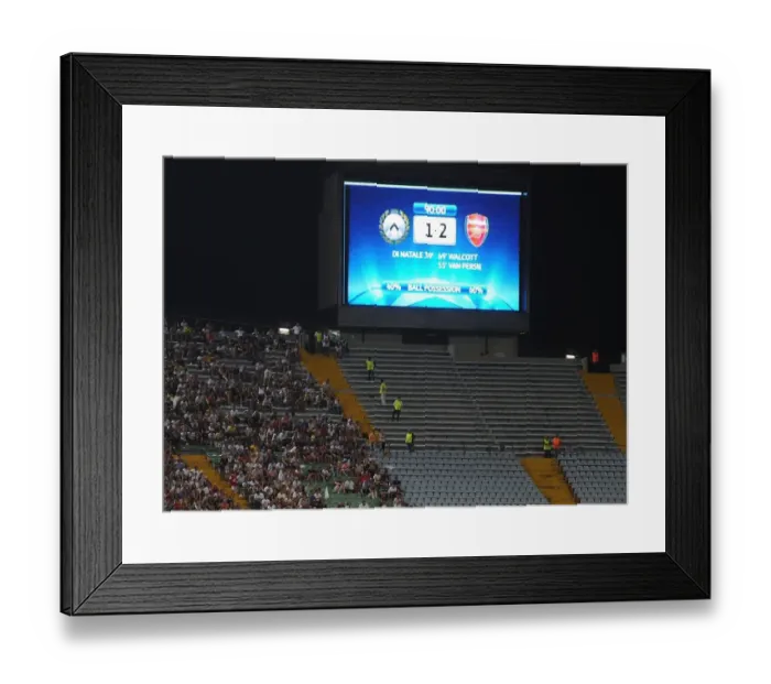 Framed Print : Arsenal Secures UEFA Champions League Berth with 7-3 Aggregate Win Over Udinese