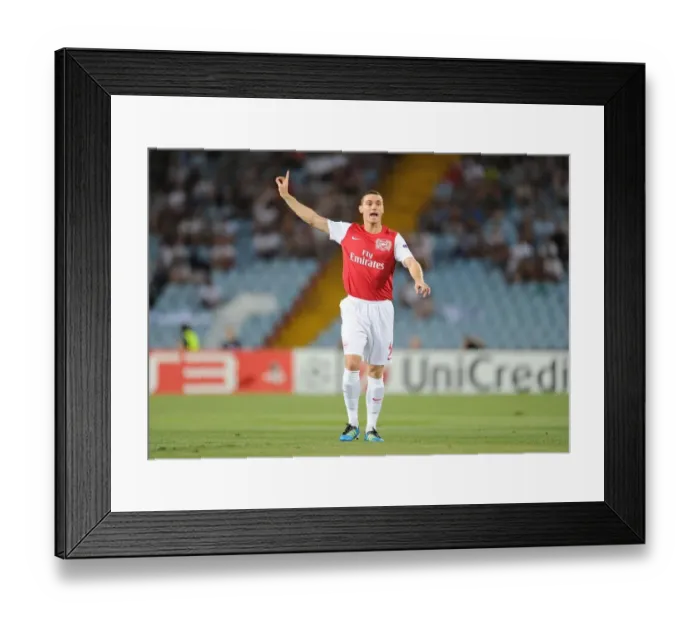 Framed Print : Thomas Vermaelen: Arsenal's Fortitude in Udinese's Den (2011-12 Champions League)