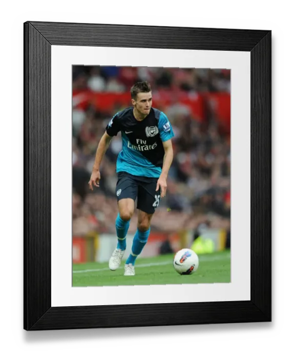 Framed Print : Carl Jenkinson in Action: Manchester United vs. Arsenal, Premier League 2011-12 Framed Print : Carl Jenkinson in Action: Manchester United vs. Arsenal, Premier League 2011-12