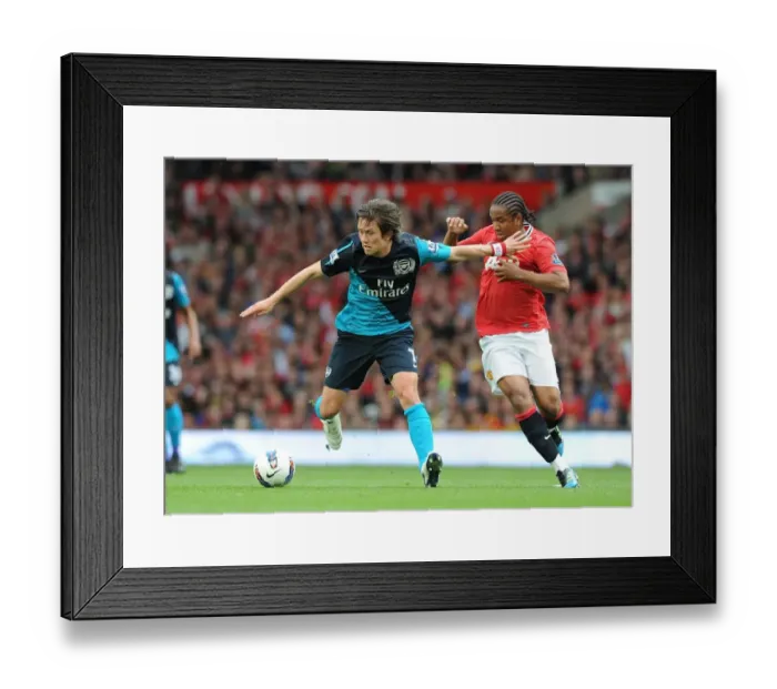 Framed Print : Tomas Rosicky Outmaneuvers Anderson: A Battle at Old Trafford (Manchester United vs Arsenal, 2011-12)