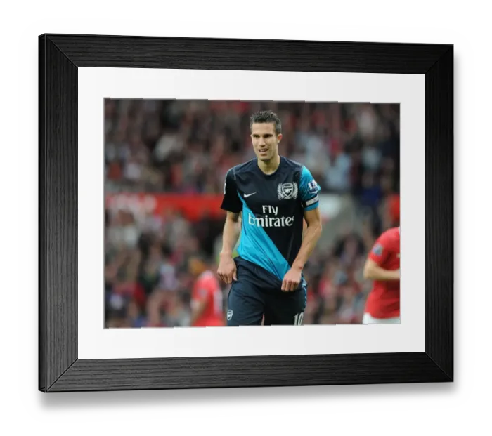 Framed Print : Robin van Persie: Clash at Old Trafford, Manchester United vs Arsenal (2011-12) Framed Print : Robin van Persie: Clash at Old Trafford, Manchester United vs Arsenal (2011-12)
