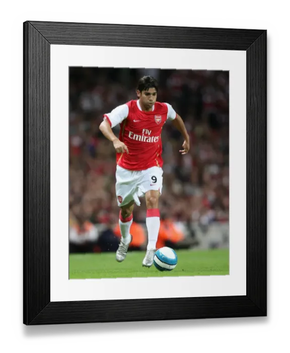 Framed Print : Eduardo's Brilliant Hat-Trick: Arsenal Crushes Sparta Prague 3-0 in Champions League