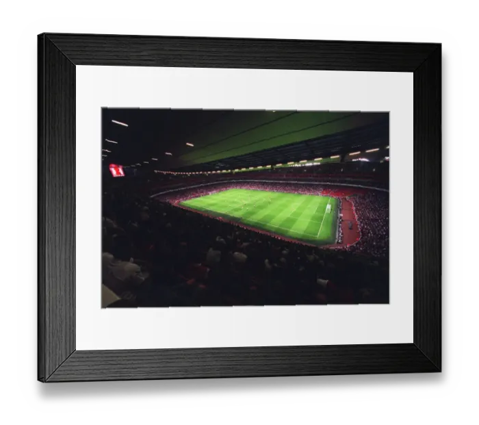 Framed Print : Arsenal Triumphs 3:0 over Sparta Prague in Champions League at Emirates Stadium (2007)