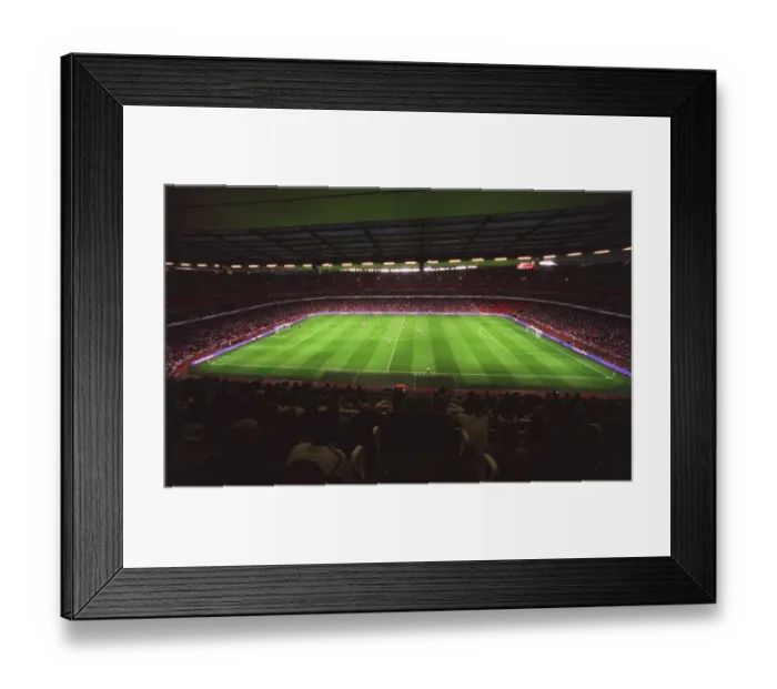 Framed Print : Arsenal's 3-0 Victory Over Sparta Prague in the UEFA Champions League (2007) Framed Print : Arsenal's 3-0 Victory Over Sparta Prague in the UEFA Champions League (2007)