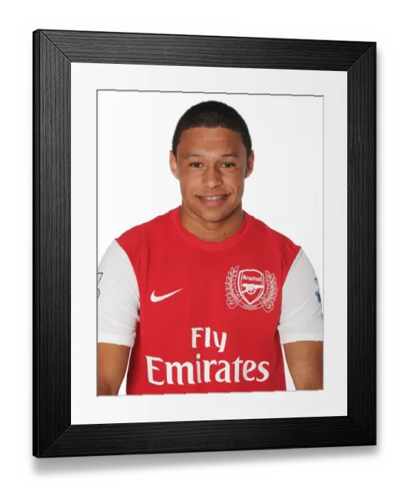 Framed Print : ST ALBANS, ENGLAND - AUGUST 8: (EDITORS NOTE: THESE ARSENAL FC IMAGES ARE NOT INCLUDED IN SUBSCRIPTION DEALS) Alex Oxlade-Chamberlain of Arsenal new signing at London Colney on August 8, 2011 in St Albans, England. (Photo by Stuart MacFarlane / Arsenal FC Framed Print : ST ALBANS, ENGLAND - AUGUST 8: (EDITORS NOTE: THESE ARSENAL FC IMAGES ARE NOT INCLUDED IN SUBSCRIPTION DEALS) Alex Oxlade-Chamberlain of Arsenal new signing at London Colney on August 8, 2011 in St Albans, England. (Photo by Stuart MacFarlane / Arsenal FC