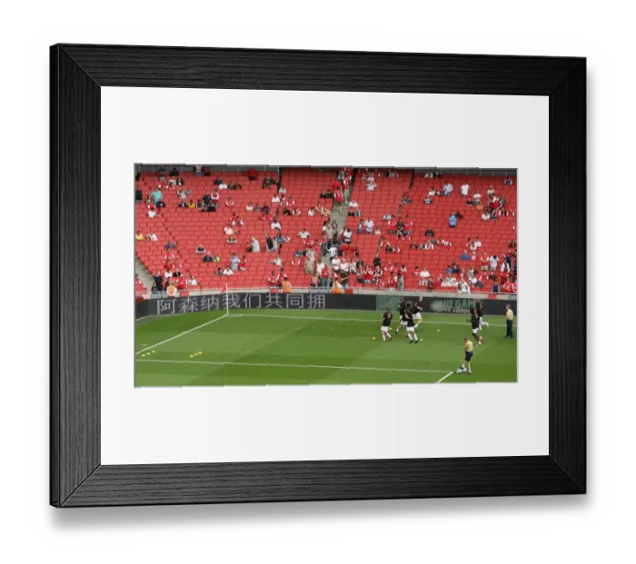 Framed Print : Arsenal Players Warm Up Before Triumphant 3:1 Victory Over Portsmouth in Barclays Premier League, Emirates Stadium (2007) Framed Print : Arsenal Players Warm Up Before Triumphant 3:1 Victory Over Portsmouth in Barclays Premier League, Emirates Stadium (2007)