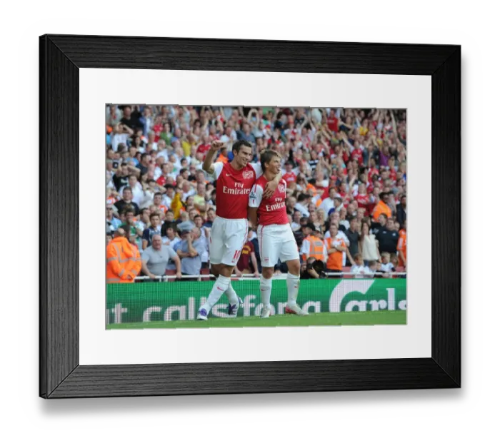 Framed Print : Andrey Arshavin celebrates scoring Arsenals goal with Robin van Persie Framed Print : Andrey Arshavin celebrates scoring Arsenals goal with Robin van Persie