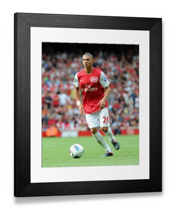 Framed Print : Kieran Gibbs Scores the Winner: Arsenal 1-0 Swansea City, Premier League 2011-12
