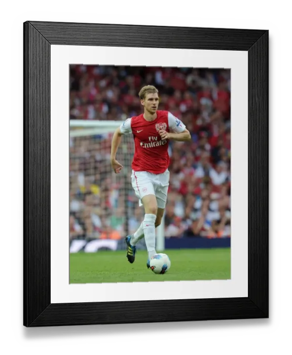 Framed Print : Per Mertesacker Scores the Winner: Arsenal 1-0 Swansea City, Premier League 2011-12 Framed Print : Per Mertesacker Scores the Winner: Arsenal 1-0 Swansea City, Premier League 2011-12