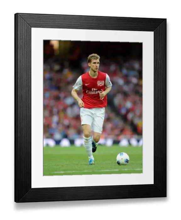 Framed Print : Per Mertesacker's Game-Winning Goal: Arsenal 1-0 Swansea City, Premier League 2011-12