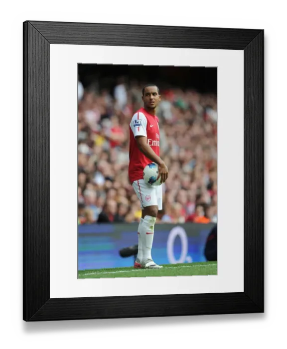 Framed Print : Theo Walcott's Strike: Arsenal 1-0 Swansea City, Premier League 2011-12 Framed Print : Theo Walcott's Strike: Arsenal 1-0 Swansea City, Premier League 2011-12