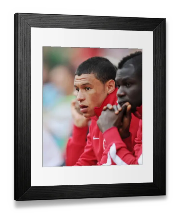 Framed Print : Alex Oxlade-Chamberlain in Action for Arsenal vs Bolton Wanderers (2011-12)