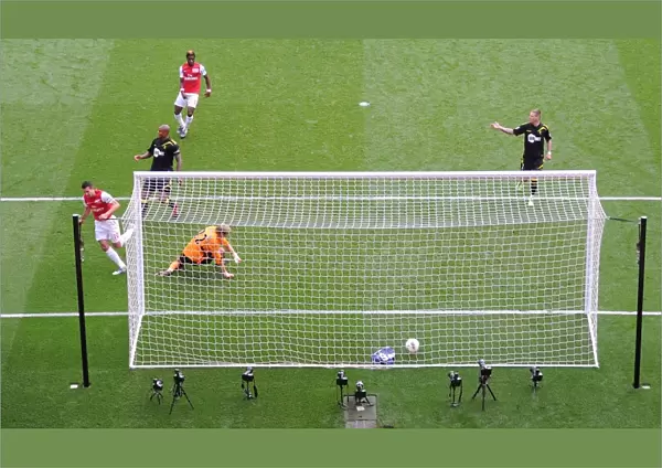 Robin van Persie's Milestone: Arsenal's 100th Goal against Bolton Wanderers (2011-12)
