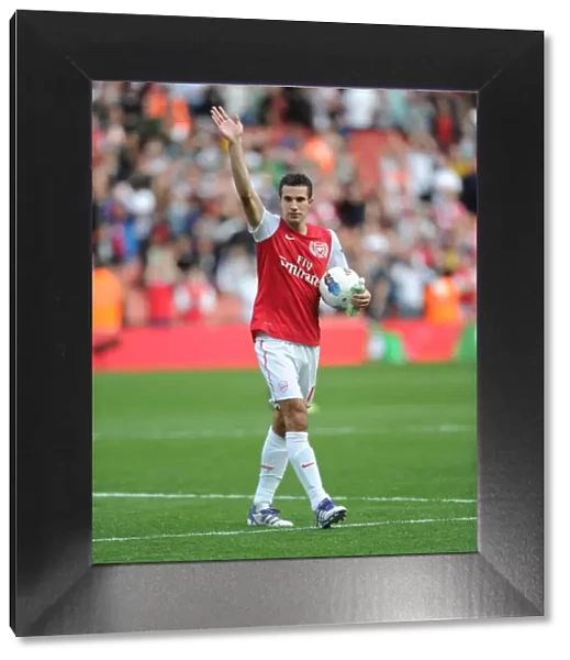 Robin van Persie Celebrates 100th Arsenal Goal vs Bolton Wanderers (2011-12)