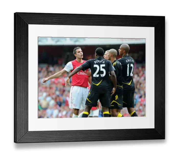 Framed Print : Robin van Persie (Arsenal) Dedryck Boyata, Darren Pratley, Gretar Steinsson and Zat Knight (Bolton) Framed Print : Robin van Persie (Arsenal) Dedryck Boyata, Darren Pratley, Gretar Steinsson and Zat Knight (Bolton)