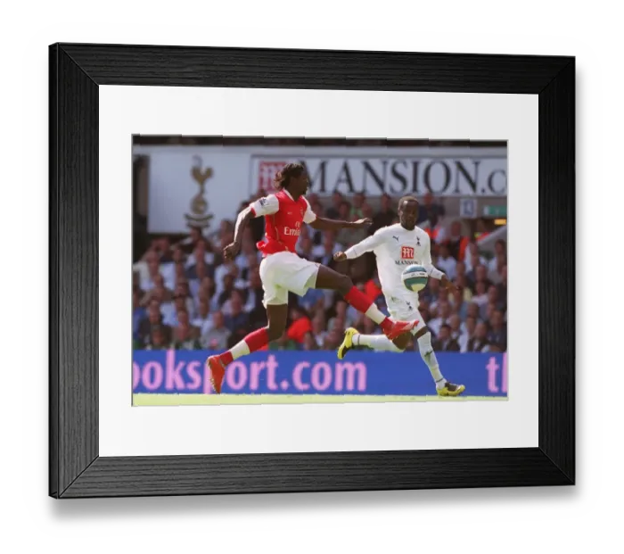 Framed Print : Emmauel Adebayor (Arsenal) Pascal Chimbonda (Tottenham) Framed Print : Emmauel Adebayor (Arsenal) Pascal Chimbonda (Tottenham)