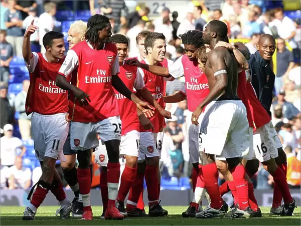 Arsenal's Glory: 3-1 Victory Over Tottenham in the FA Premier League (2007)