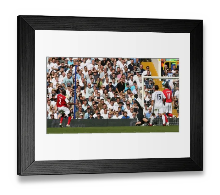 Framed Print : Abu Diaby (Arsenal) watcheds as his shot beats Paul Robinson but hits the crossbar Framed Print : Abu Diaby (Arsenal) watcheds as his shot beats Paul Robinson but hits the crossbar